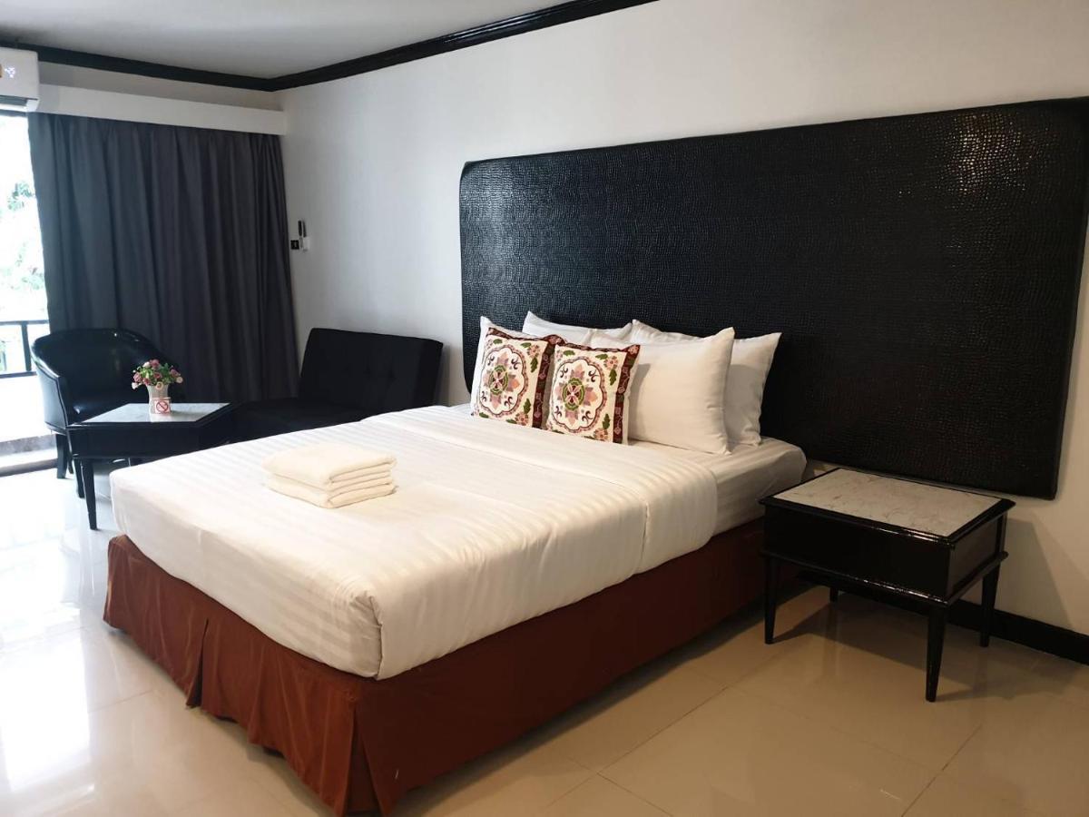 Town In Town Gardent Resort Bangkok Exterior foto